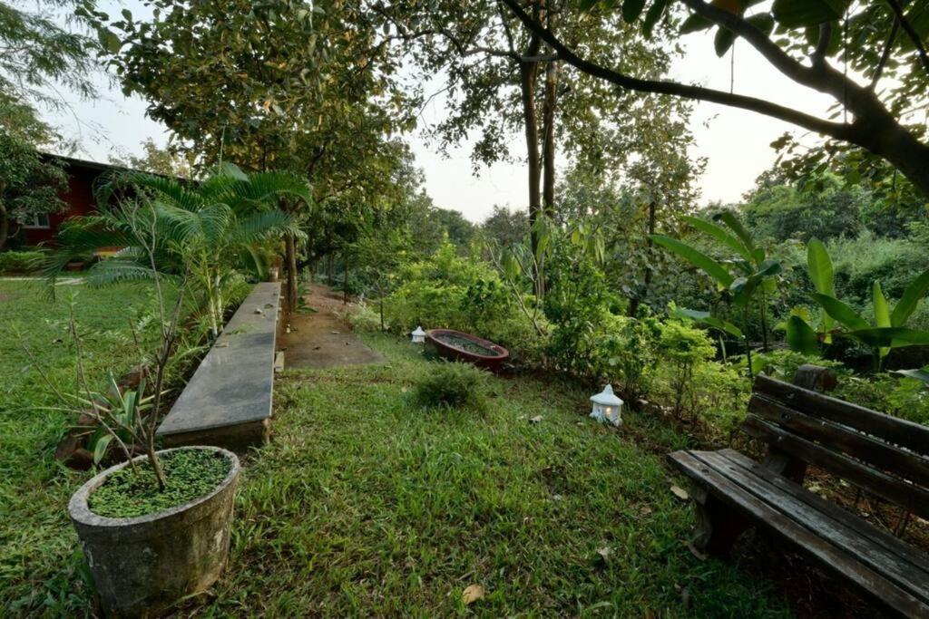 Lobville Homestay Karjat Exterior foto